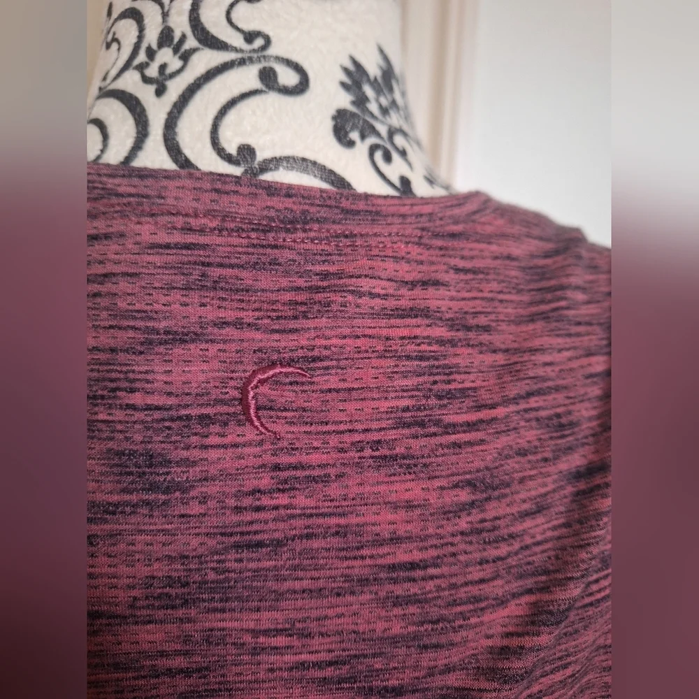 Zyia (breast cancer awareness 2020) pink infinity shirt size M-L - Picture 5 of 5